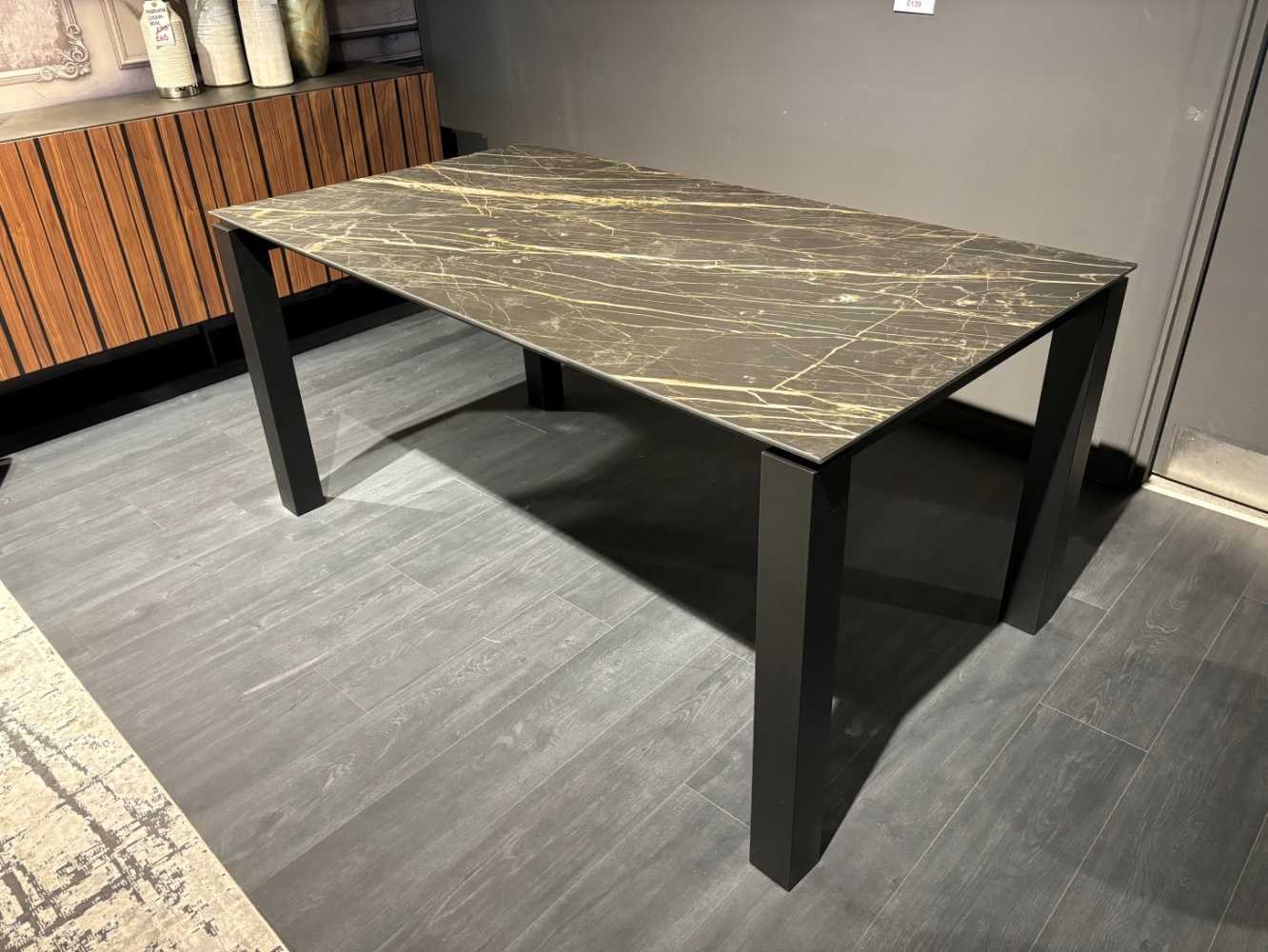 Sydney Extendable Dining Table Ex-Display